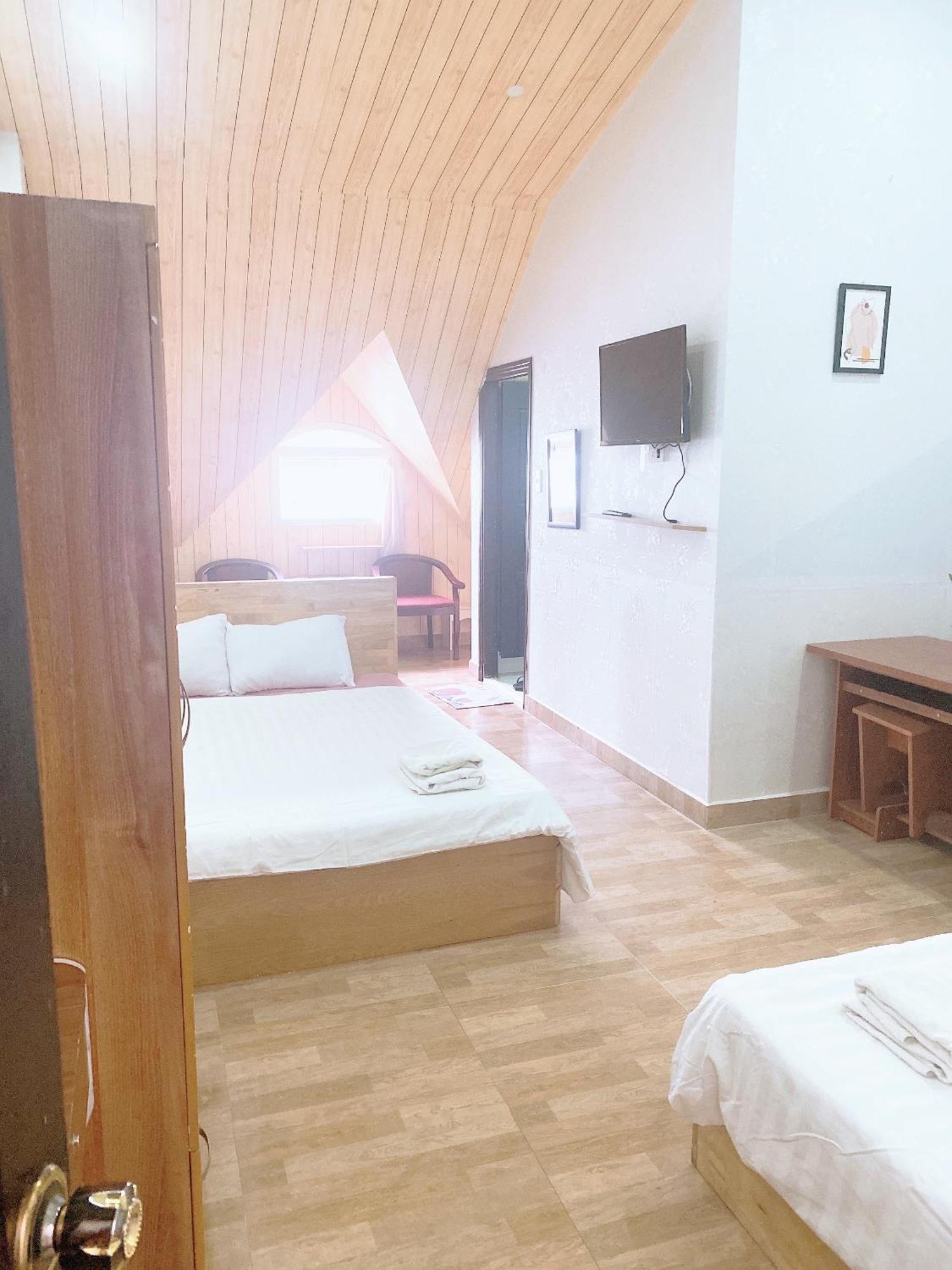 Hotel Khach San Tri Duc Đà Lạt Exterior foto